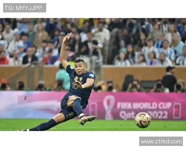 姆巴佩连续得分,阿尔巴防线岌岌可危